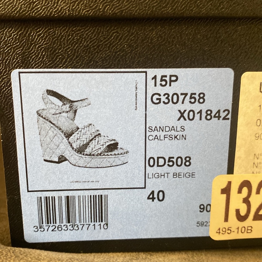 Chanel platform sandals, calfskin light beige size 40 - Picture 11 of 11